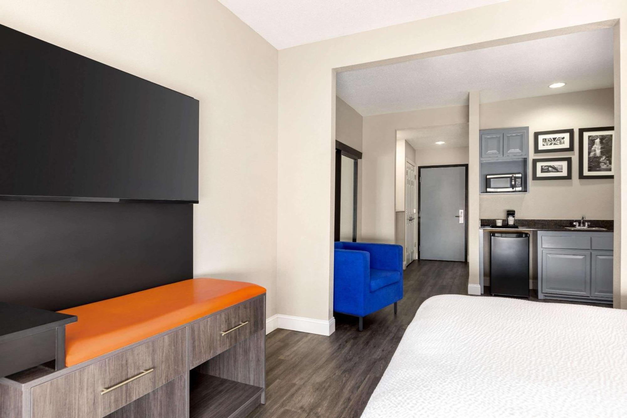 La Quinta By Wyndham Mt. Laurel - Philadelphia Hotel Mount Laurel Eksteriør billede