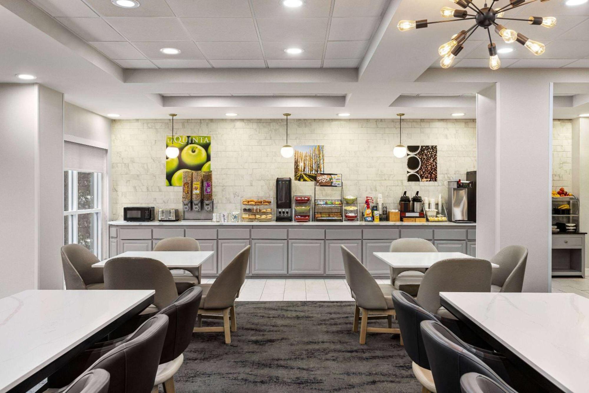 La Quinta By Wyndham Mt. Laurel - Philadelphia Hotel Mount Laurel Eksteriør billede